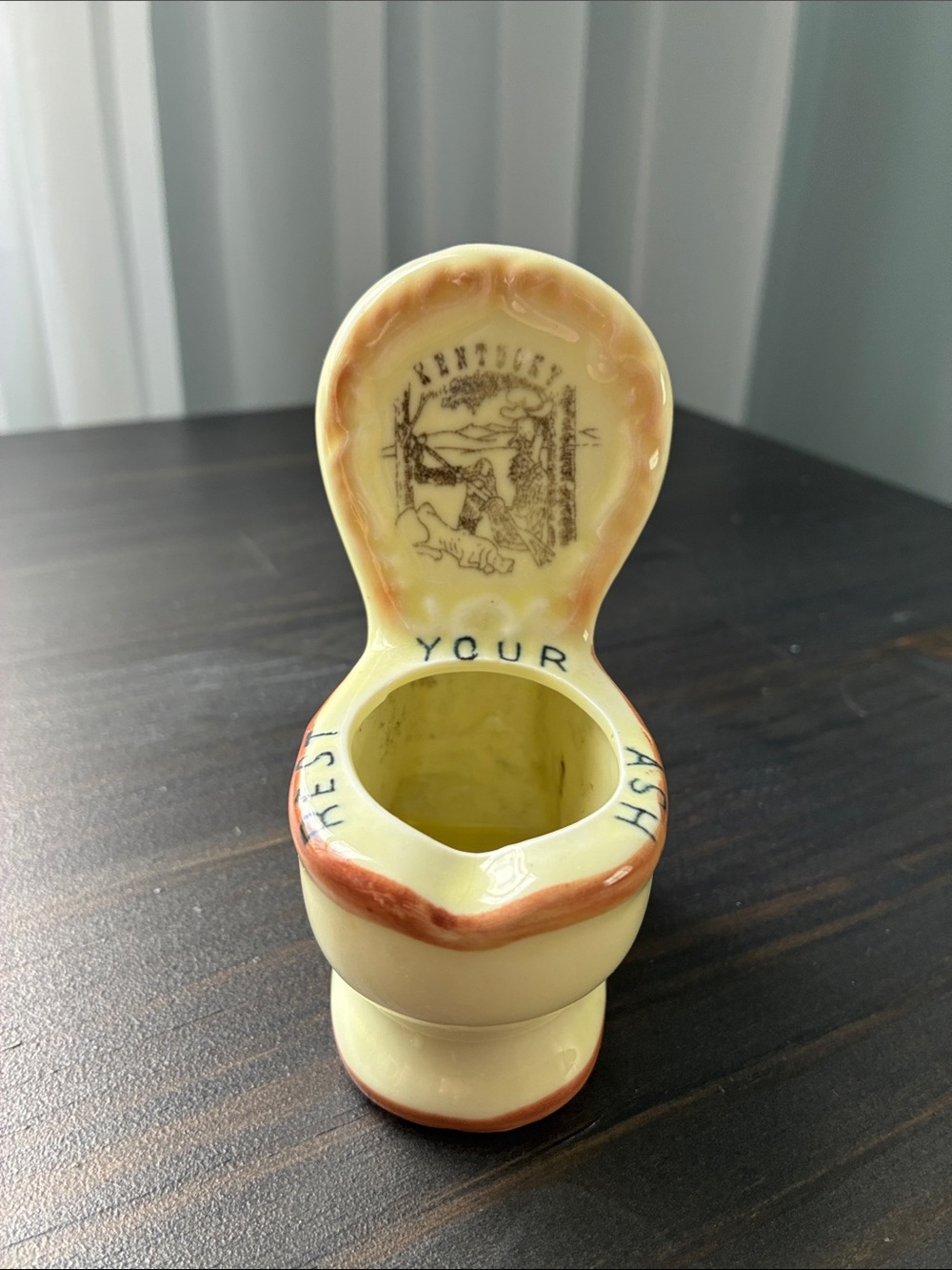 Kentucky vintage souvenir. Ashtray/plant pot